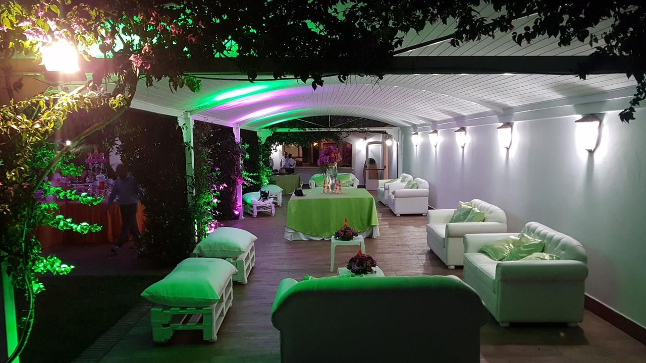 Hotel Mediterraneo Qualiano Exterior foto